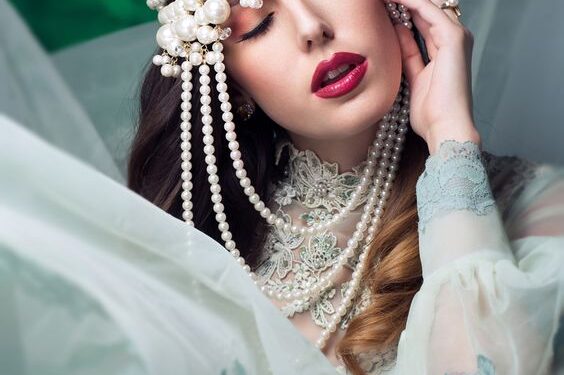 Modern Pearl Jewelry