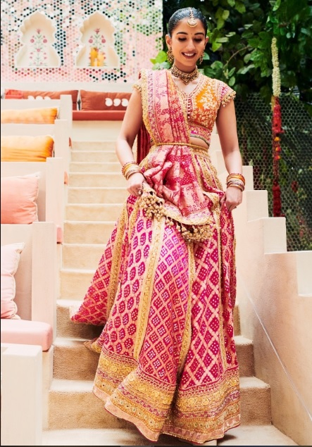 Manish Malhotra’s Rani Pink Lehenga